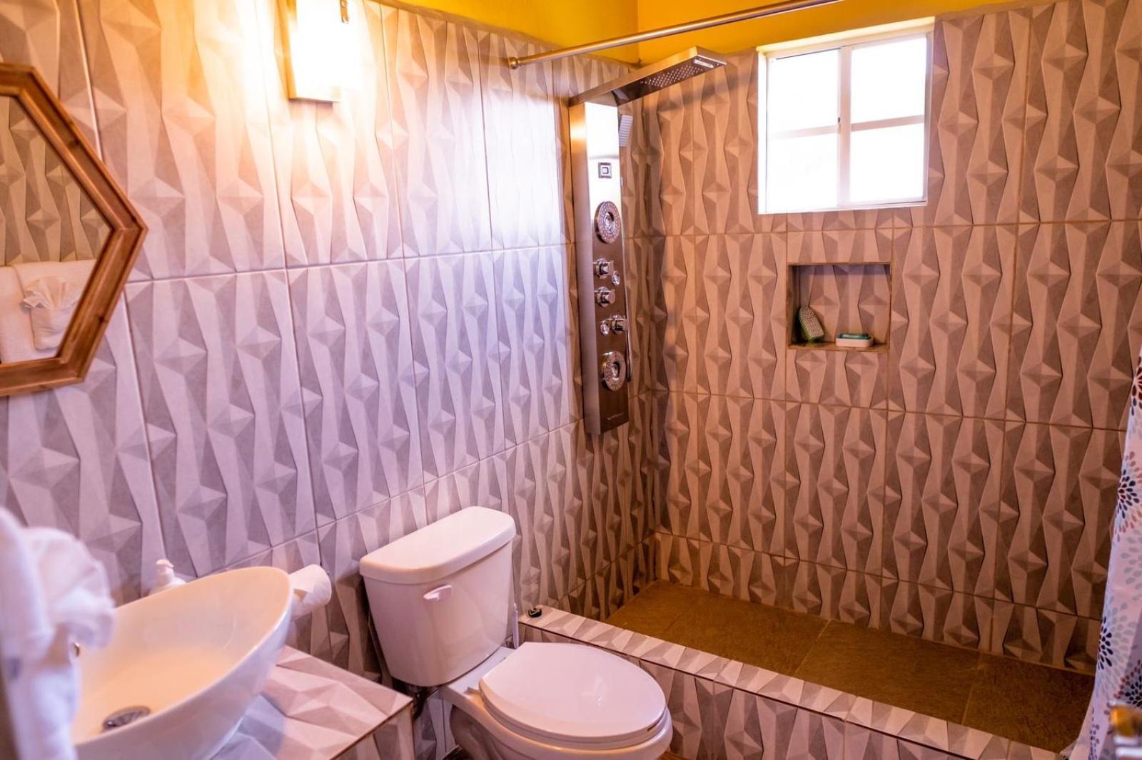 Golden Palms Apartment キングスタウン エクステリア 写真